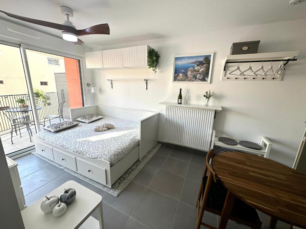 Charmant Studio A Proximite Du Port De นีซ ภายนอก รูปภาพ